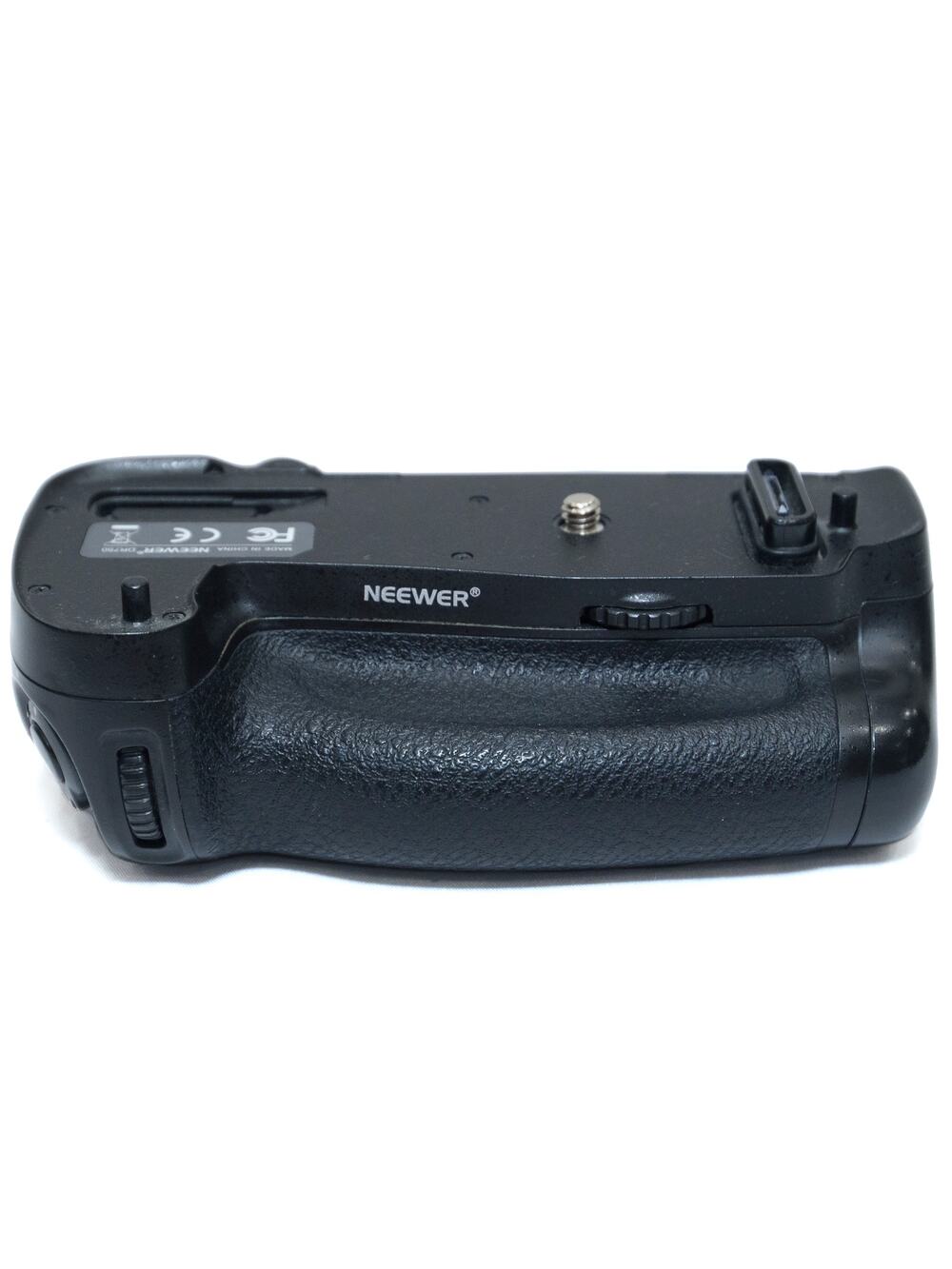 Neewer DR750 Vertical Battery Grip Nikon D750 DSLR Camera